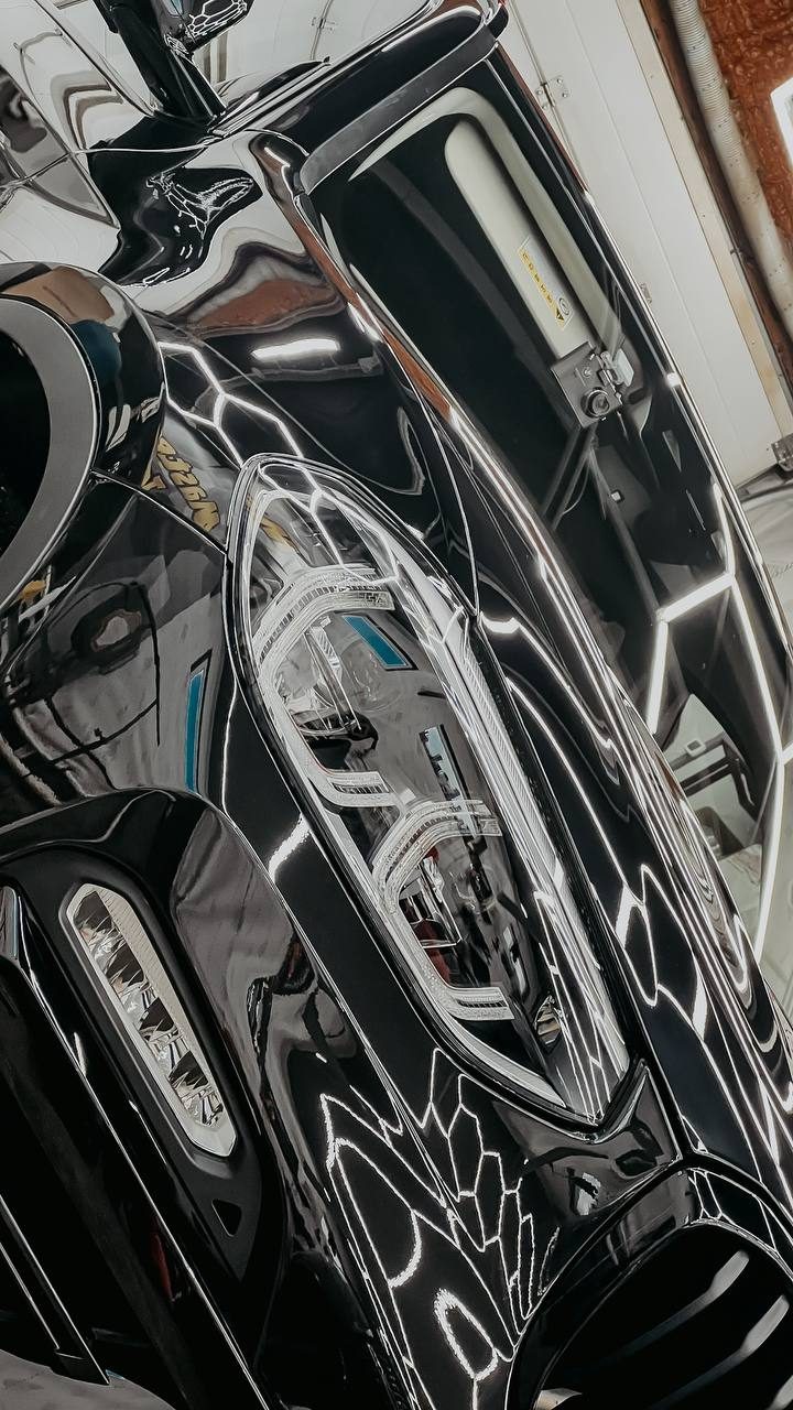 Работа студии МастерТон на BMW — Бронирование плёнкой