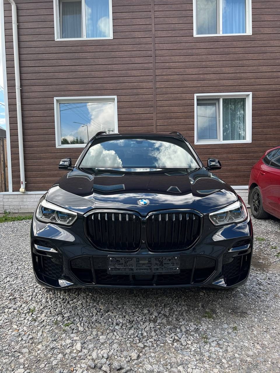 Работа студии МастерТон на BMW — Бронирование плёнкой
