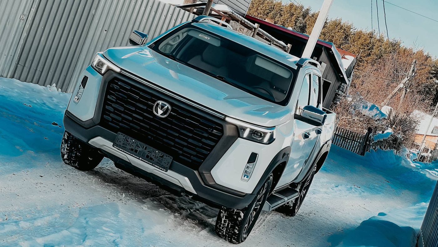 Работа студии МастерТон на Changan — Бронирование плёнкой