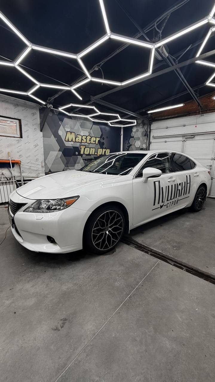 Работа студии МастерТон на Lexus