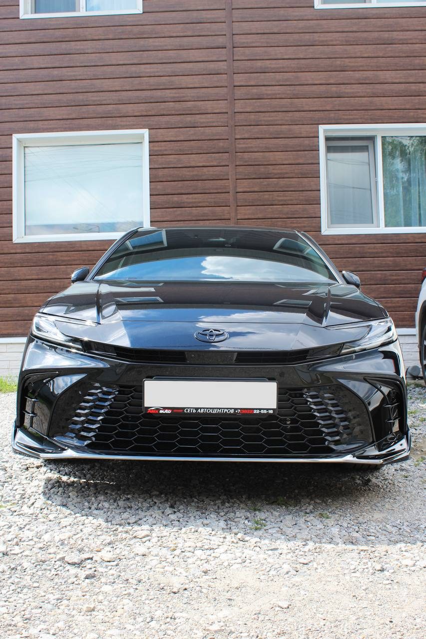 Работа студии МастерТон на Toyota — Бронирование плёнкой